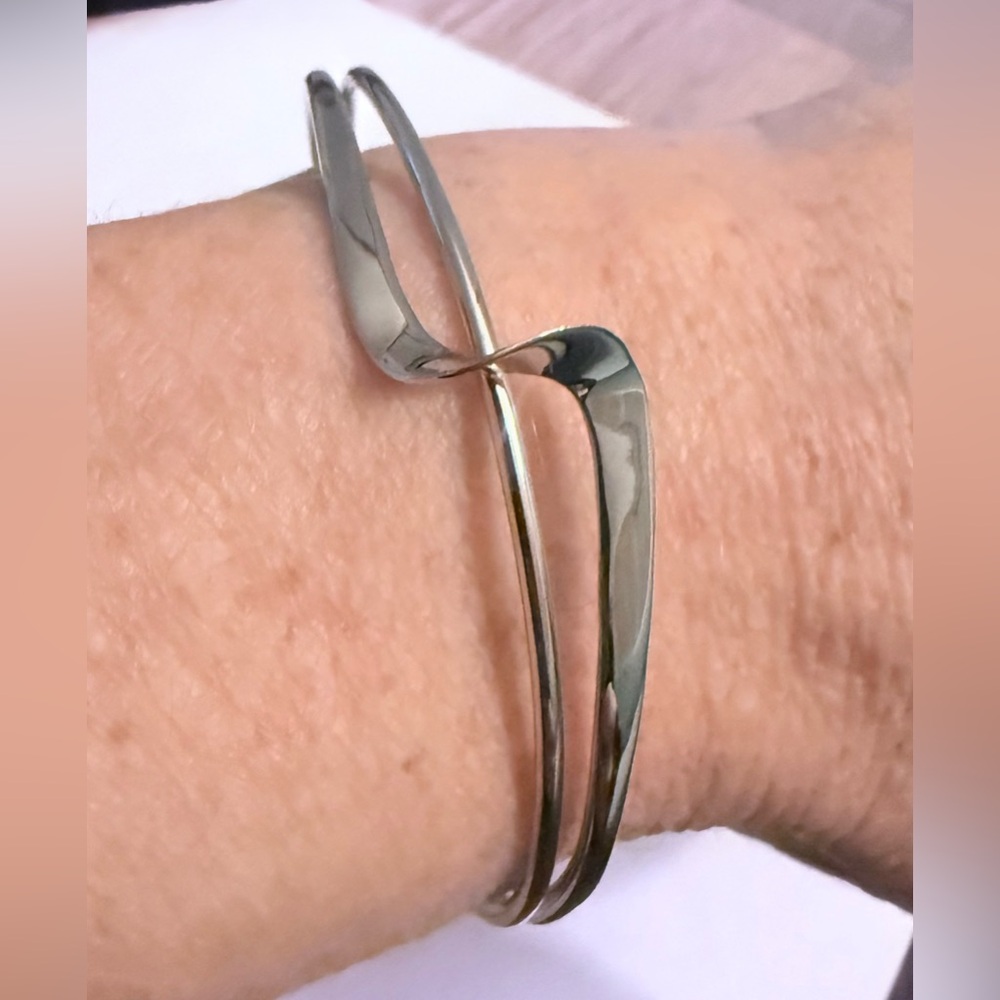 925 Sterling Silver Swirl Cuff Bracelet